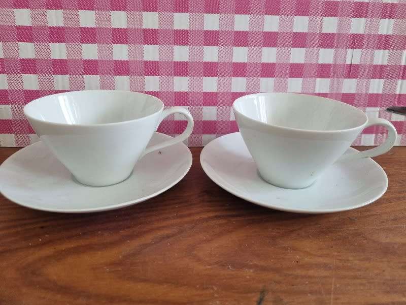 2 x Noritake Cups and Saucers - White - Made in Japan