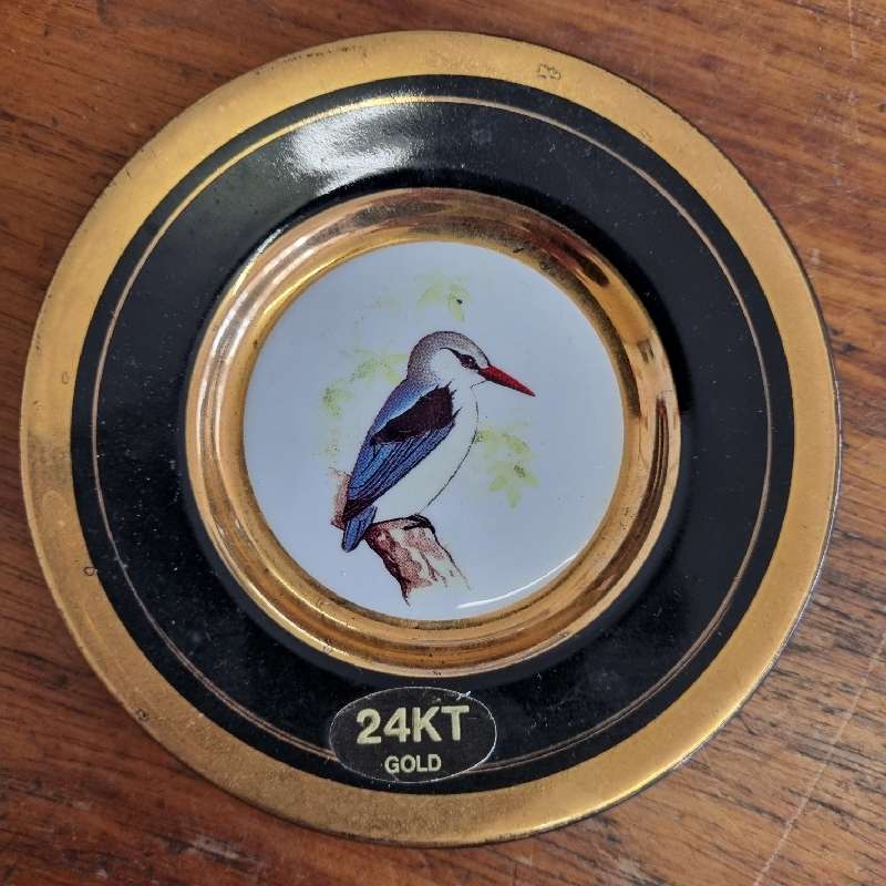 24Kt Gold Decorative Plate - The Art of Enamelling and Gilding - Diameter - 10cm - Made in Japan