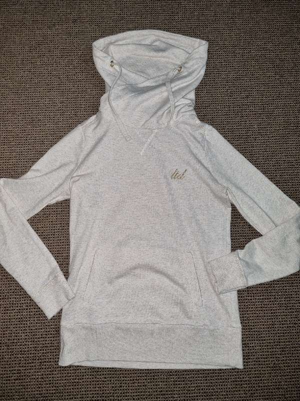 LTD Truworths Warm Top - Oatmeal colour - Size 32