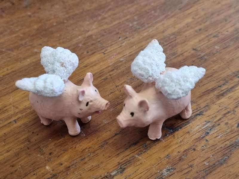 2 x Miniature Pig figurines with wings