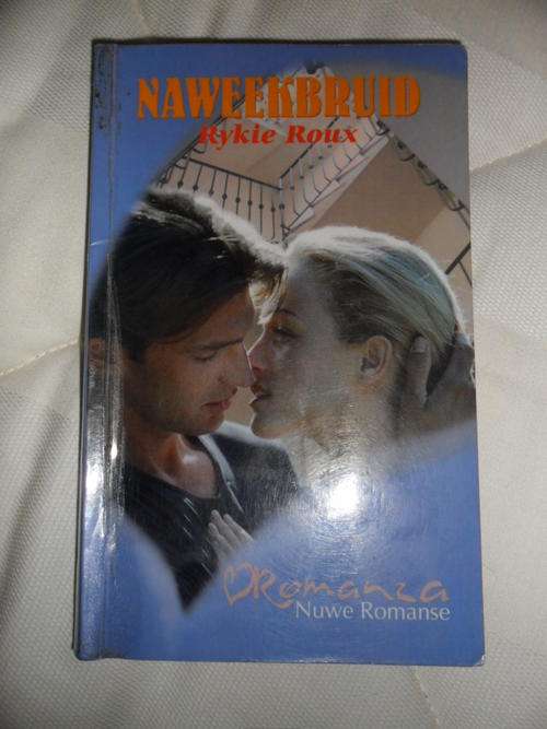 Naweekbruid - Rykie Roux