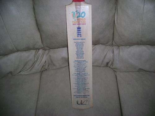 ** KEVIN PIETERSON SIGNED T20 WC 2010 BAT **
