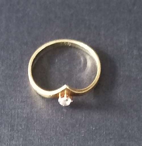 9k Wishbone Ring - Small finger.