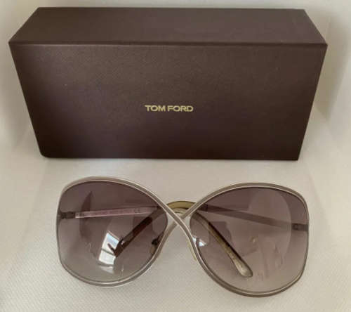An amazing Original Tom Ford Rieckie Sunglasses!