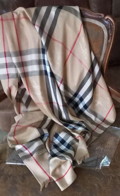 A Gorgeous Designer scarf.