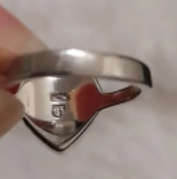 Sterling silver Ring With Opal inside