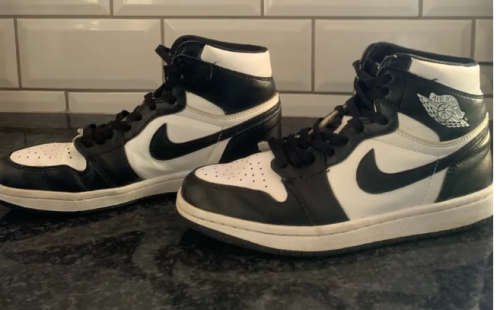 AIR-JORDAN ONE `PANDA` SNEAKERS