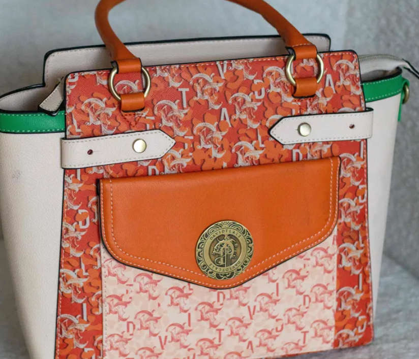 Gorgeous DAVID TLALE Hanbag!