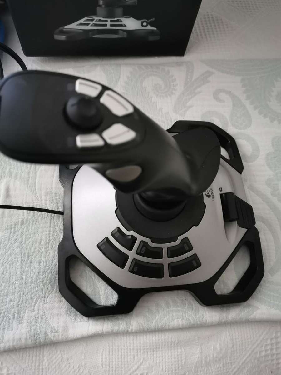 EXTREME 3D PRO JOYSTICK