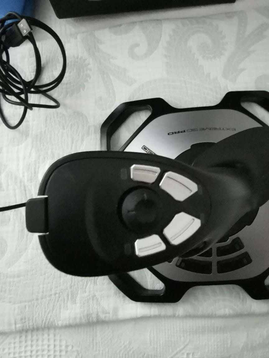 EXTREME 3D PRO JOYSTICK