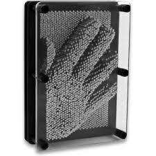 LARGE Pinart 3D Sculpture Frame Image  Pin Point Art Impressions Captor Metal