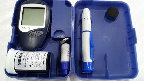 Blood Glucose Monitoring System High quality clinical home easy use