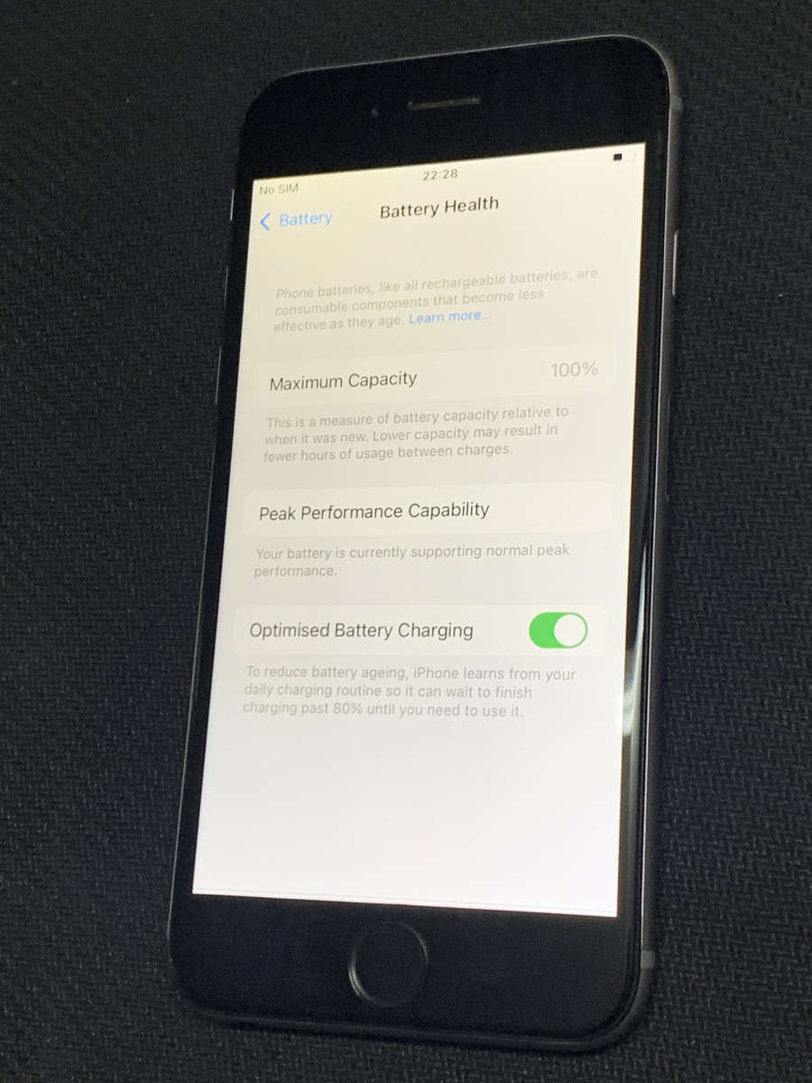 Apple iPhone 6s - 32GB