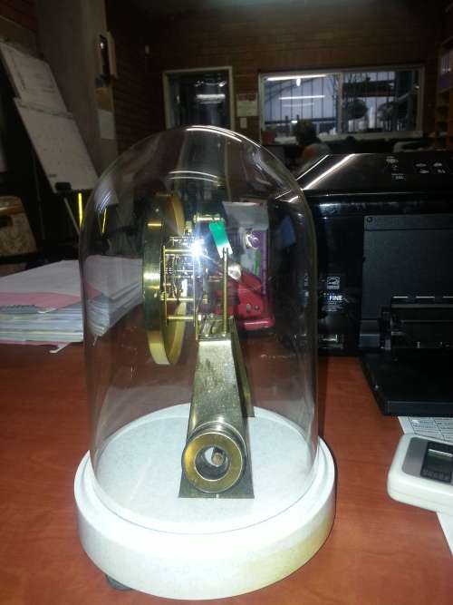 VINTAGE HONEY TRANSISTOR CLOCK