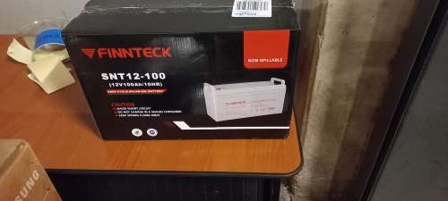 Deep cycle solar gel battery