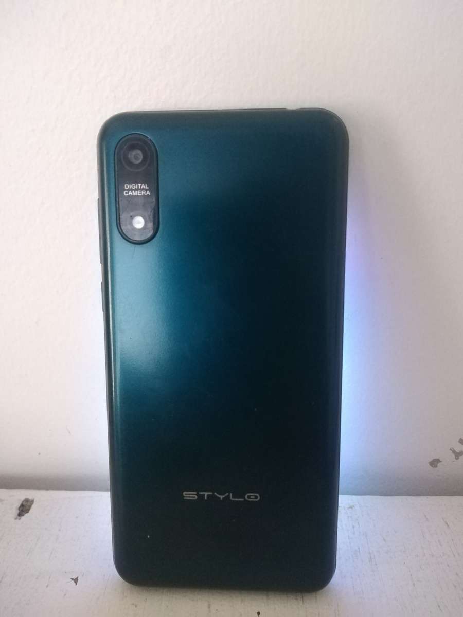 SMARTPHONE || STYLO MOSCOW || 8G, PUNCH HOLE SELFIE CAM, CLEAR PHOTO, GOOD CONDITION