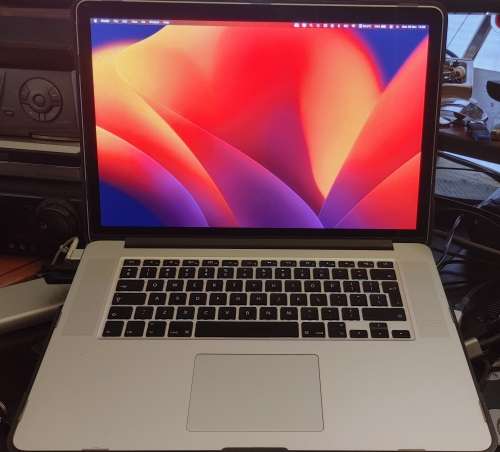 **MACBOOK PRO i7 2.7Ghz 16GB RAM**