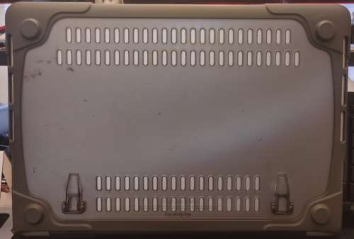 **MACBOOK PRO i7 2.7Ghz 16GB RAM**