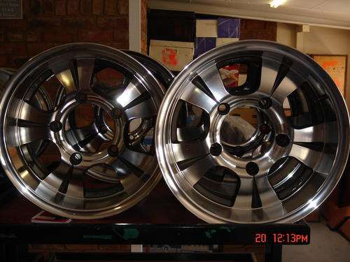 Mag Wheels - Mahindra Scorpio or Bolero - Set of 4