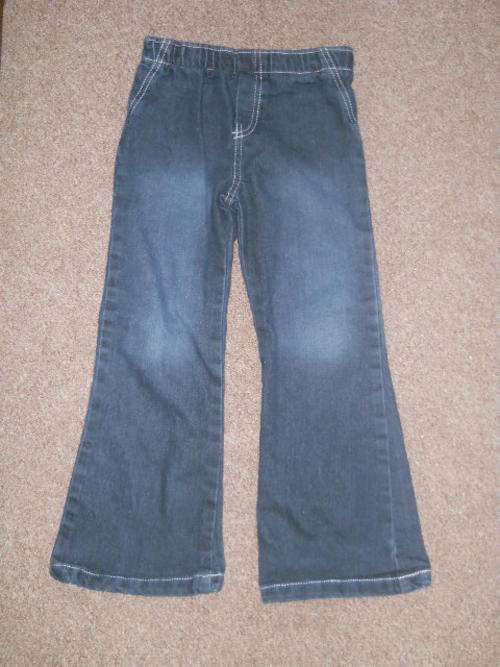 Girls jeans - size 4-5