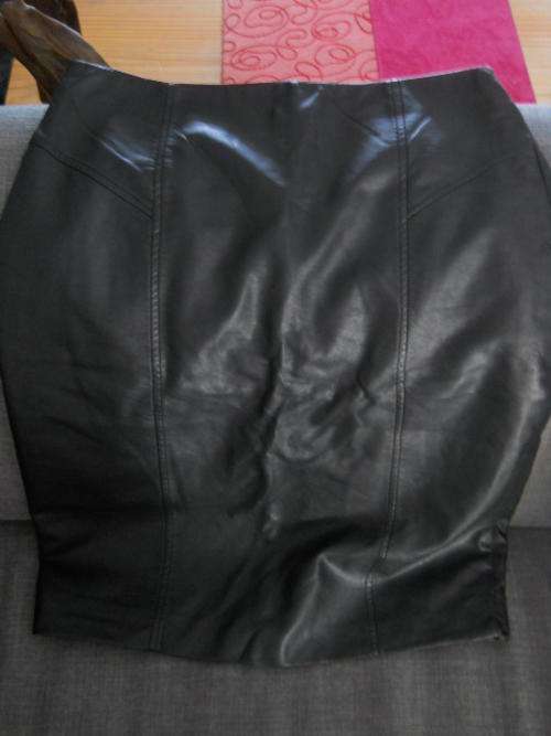 Leather 3/4 black pencil skirt - QUEENSPARK - Size 10