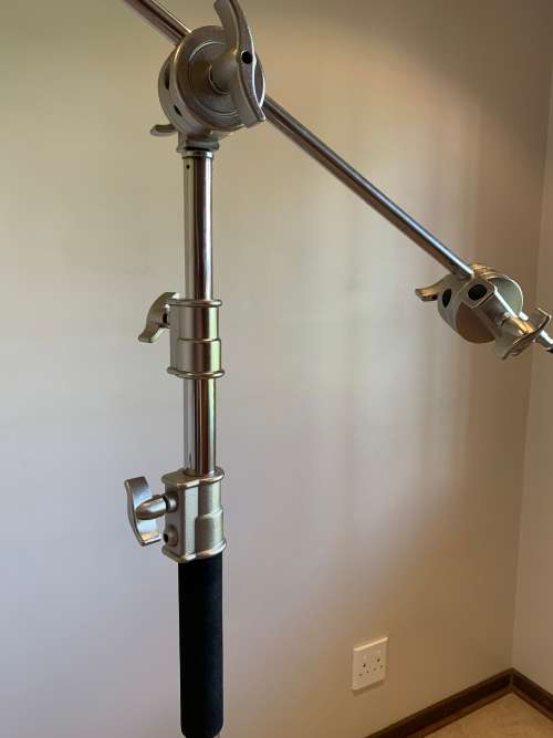 Heavy duty C stand with boom arm.