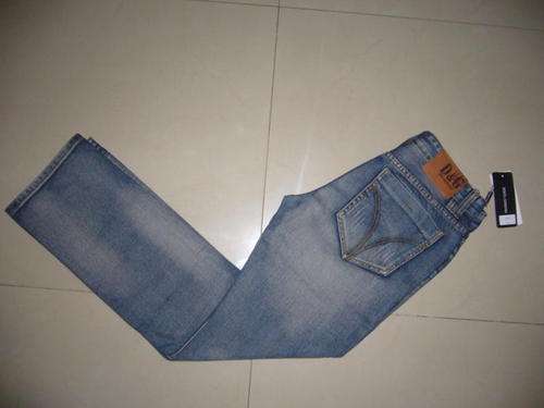 D & G - MENS DENIMS - SIZE 38 - NEW WITH TAGS -