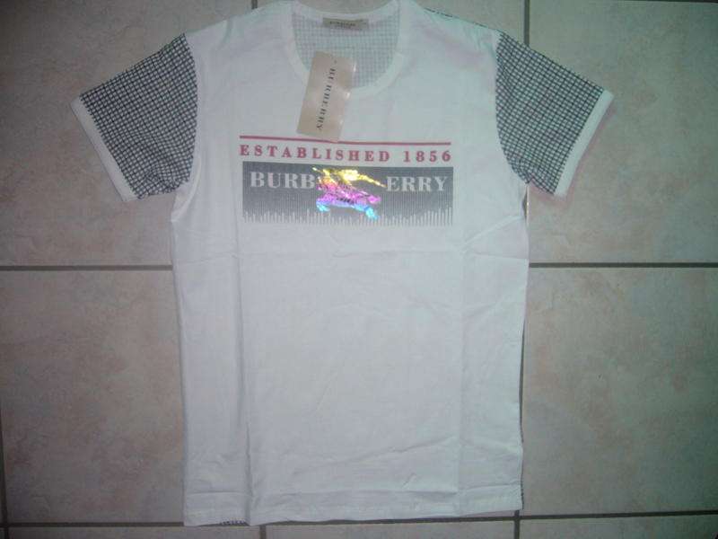 BURBERRY - WHITE T SHIRT - SIZE LARGE - NEW - WITH TAGS -