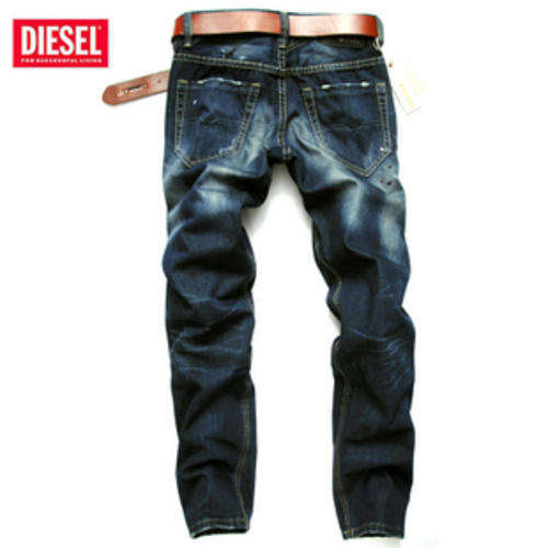 Free Shipping - DIESEL - darron - Skinny Denims - Size 34 - Just In -