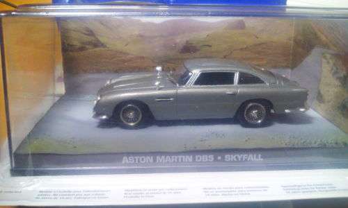 JAMES BOND !! ASTON MARTIN DB5 - SKYFALL