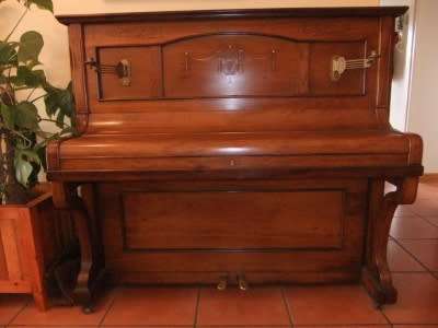 Piano Antique 1912 R. Gors and Kallmann Upright Piano