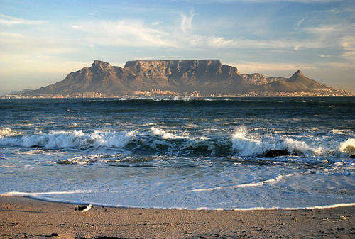 2 Bedroom Holiday Apartment in Table View, Cape Town