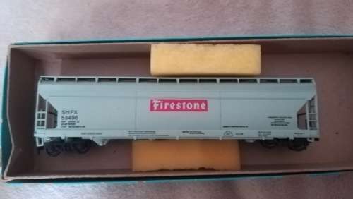 Athearn Firestone Wagon