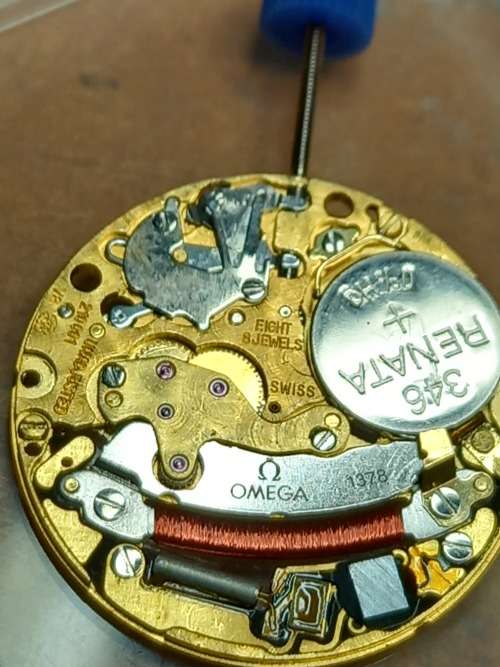 R1 Start Omega Quartz Movement 1378 Tested And Working