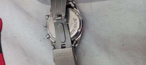 Seiko Titanium Chronograph 7T62-0GJ8