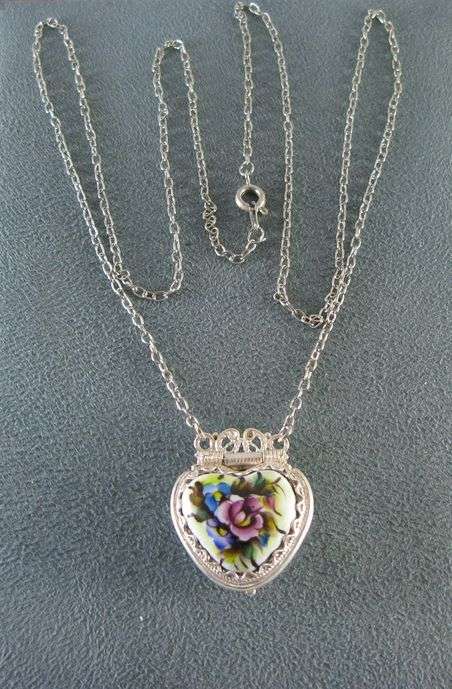 Traditional Russian Enamel "Finift" Unusual Locket from Rostov City. Hand Made in Russia.