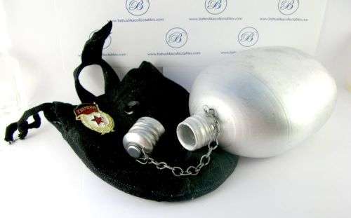Original Russian Soviet (USSR) Navy Water Bottle with USSR Military Badge.