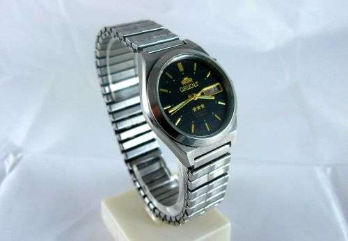 Rare Original Automatic Orient Luxury Wrist Watch Triple Star Day & Date, Black Dial.