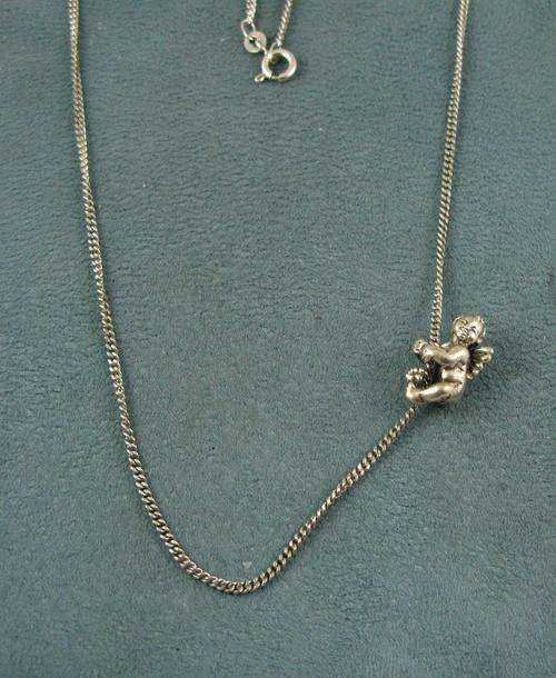 Pretty Unusual "Angel" 925 Silver Pendant Hallmarked + 925 Silver Chain.