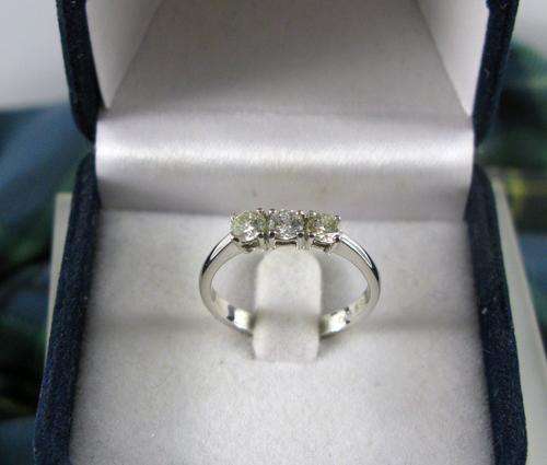 Classic Three Stone 14 Carat White Gold Ring with Natural Diamonds. Certified.
