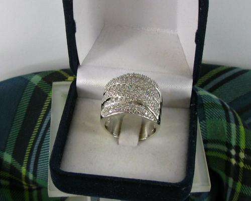 Striking Chunky Heavy Vintage 925 Sterling Silver Cluster Ring with CZ Crystals. As new!