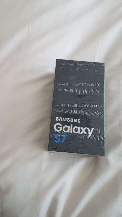 **BRAND NEW** Samsung Galaxy S7