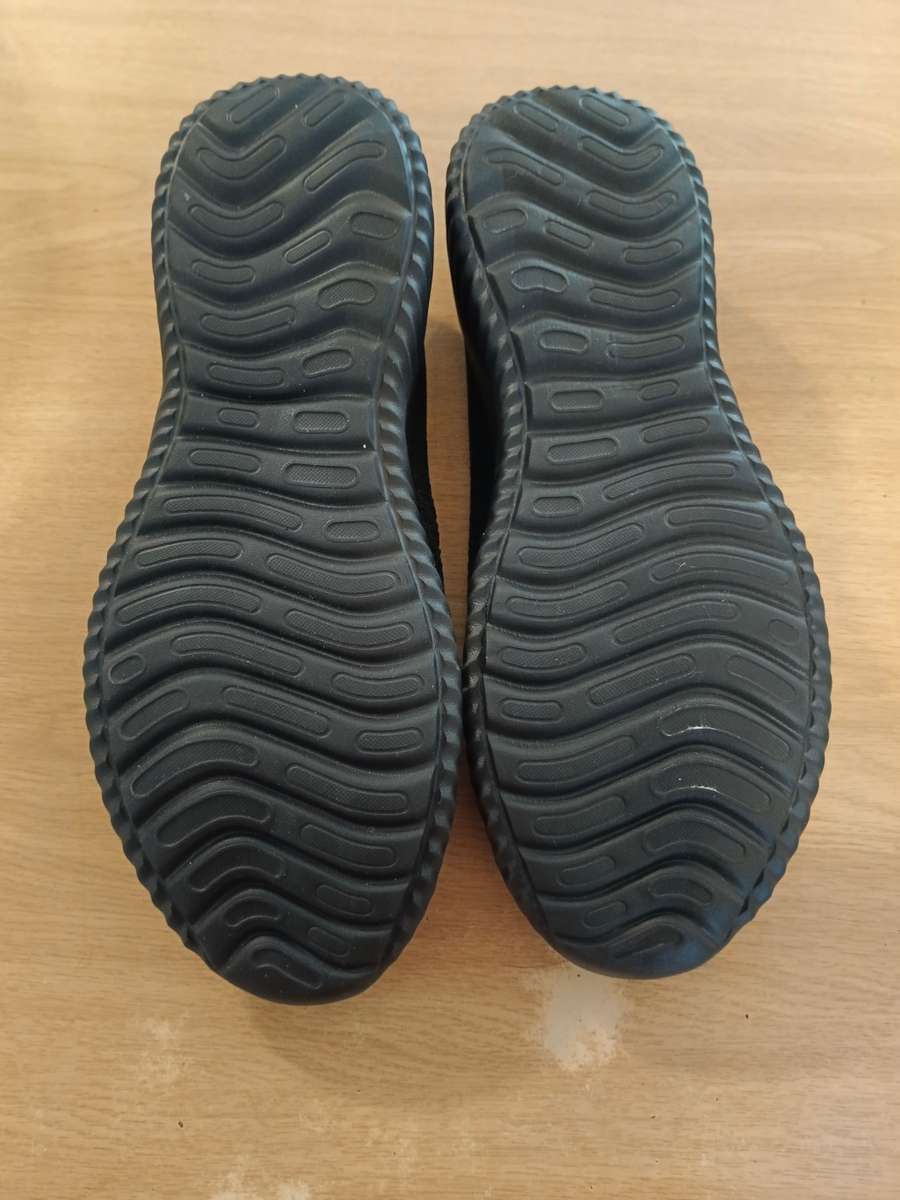 1 x pair of new shoes