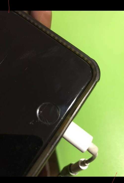 **Late Entry** Apple iPhone 7 Plus 128GB ×Read description