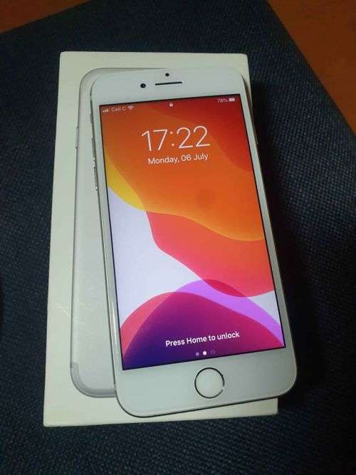 iPhone 7 32GB - Spotless/Great Condition