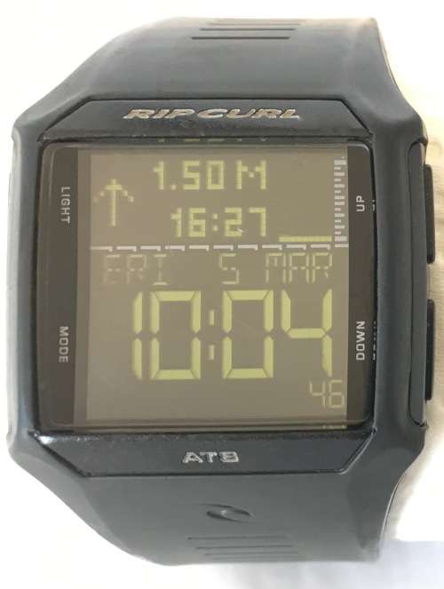 ***MUST GO THIS WEEKEND - NO RESERVE!!**** Ripcurl `Rifles` Tide Watch