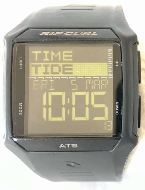 ***MUST GO THIS WEEKEND - NO RESERVE!!**** Ripcurl `Rifles` Tide Watch