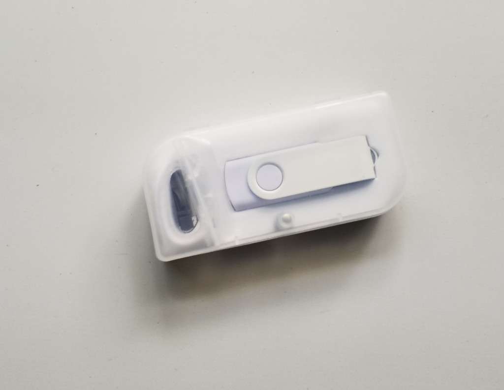 Flash drives - 2x 16GB