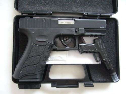 GLOCK EKOL GEDIZ SIGNAL/STARTER GUN, BLACK 9mm P.A.K SELF DEFENCE BLANK/PEPPER FIRING GUN