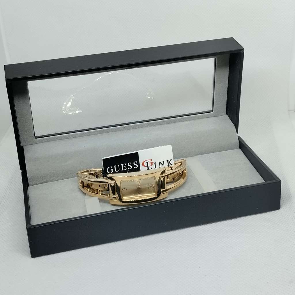 Guess Gold Plated Ladies Watch with Box and Papers #W0047